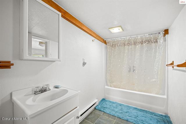 24010 N BRIDGE LAKE RD