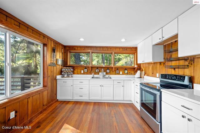 24010 N BRIDGE LAKE RD