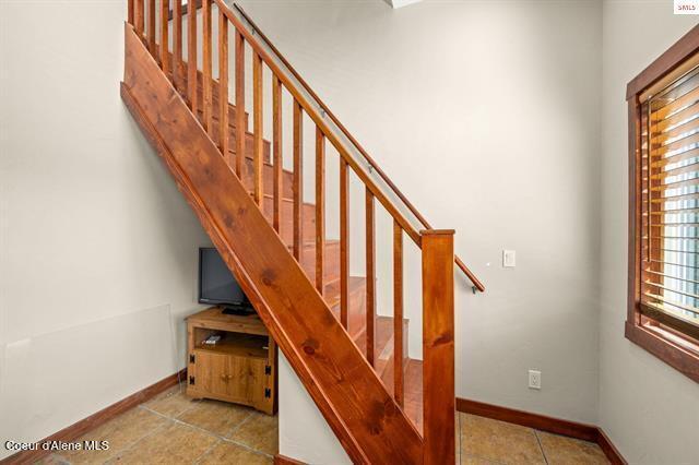 24010 N BRIDGE LAKE RD