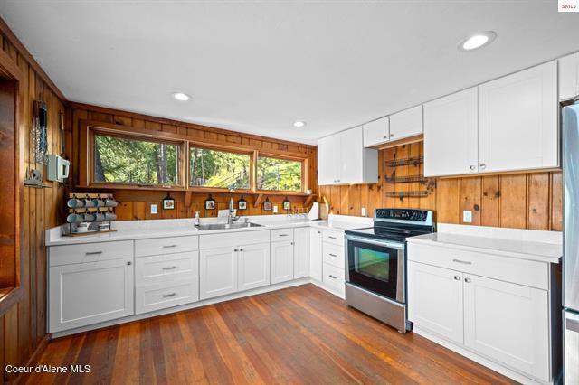 24010 N BRIDGE LAKE RD