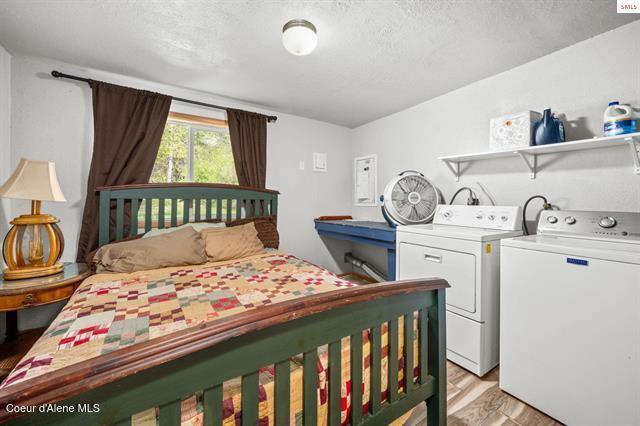 24010 N BRIDGE LAKE RD