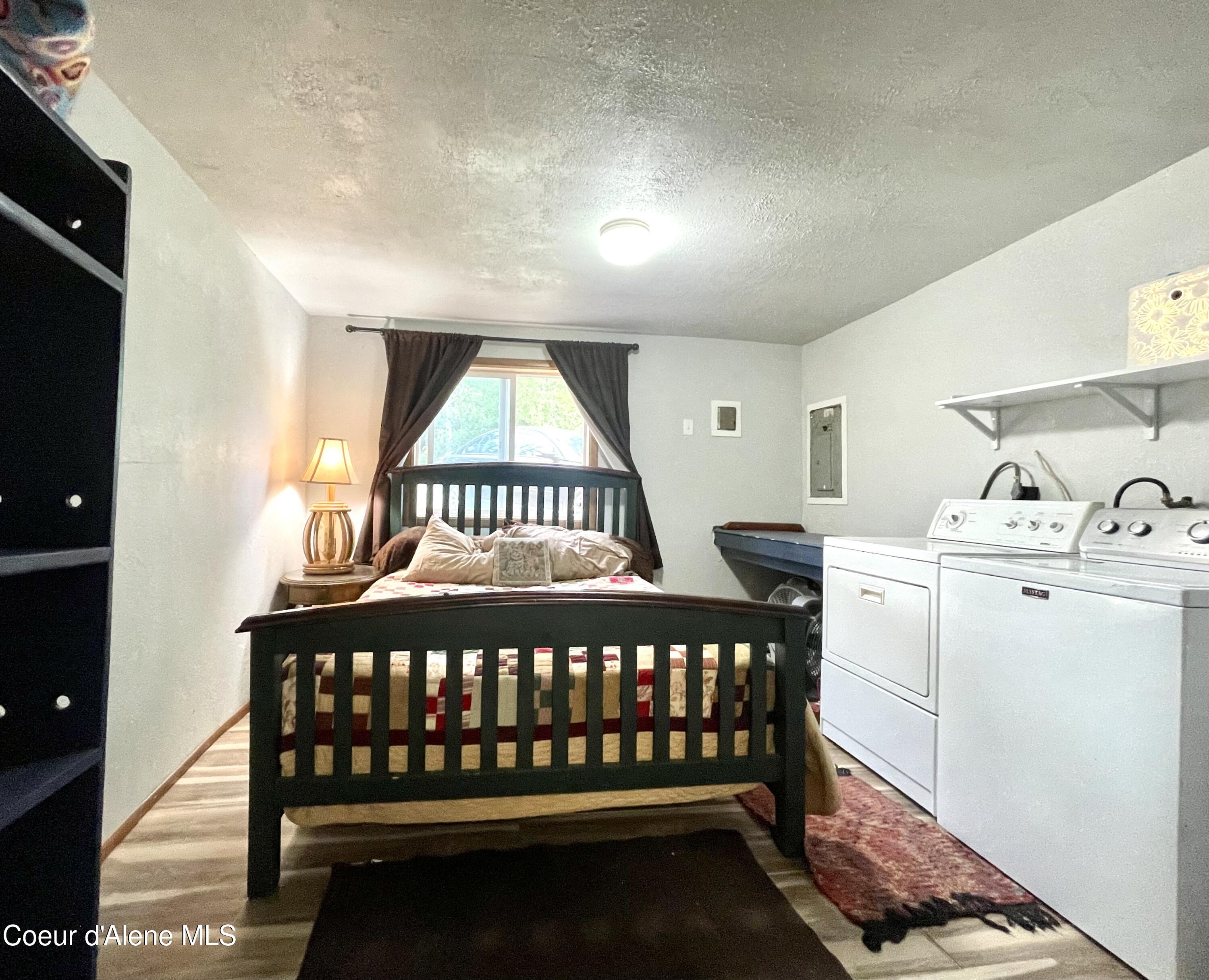 24010 N BRIDGE LAKE RD