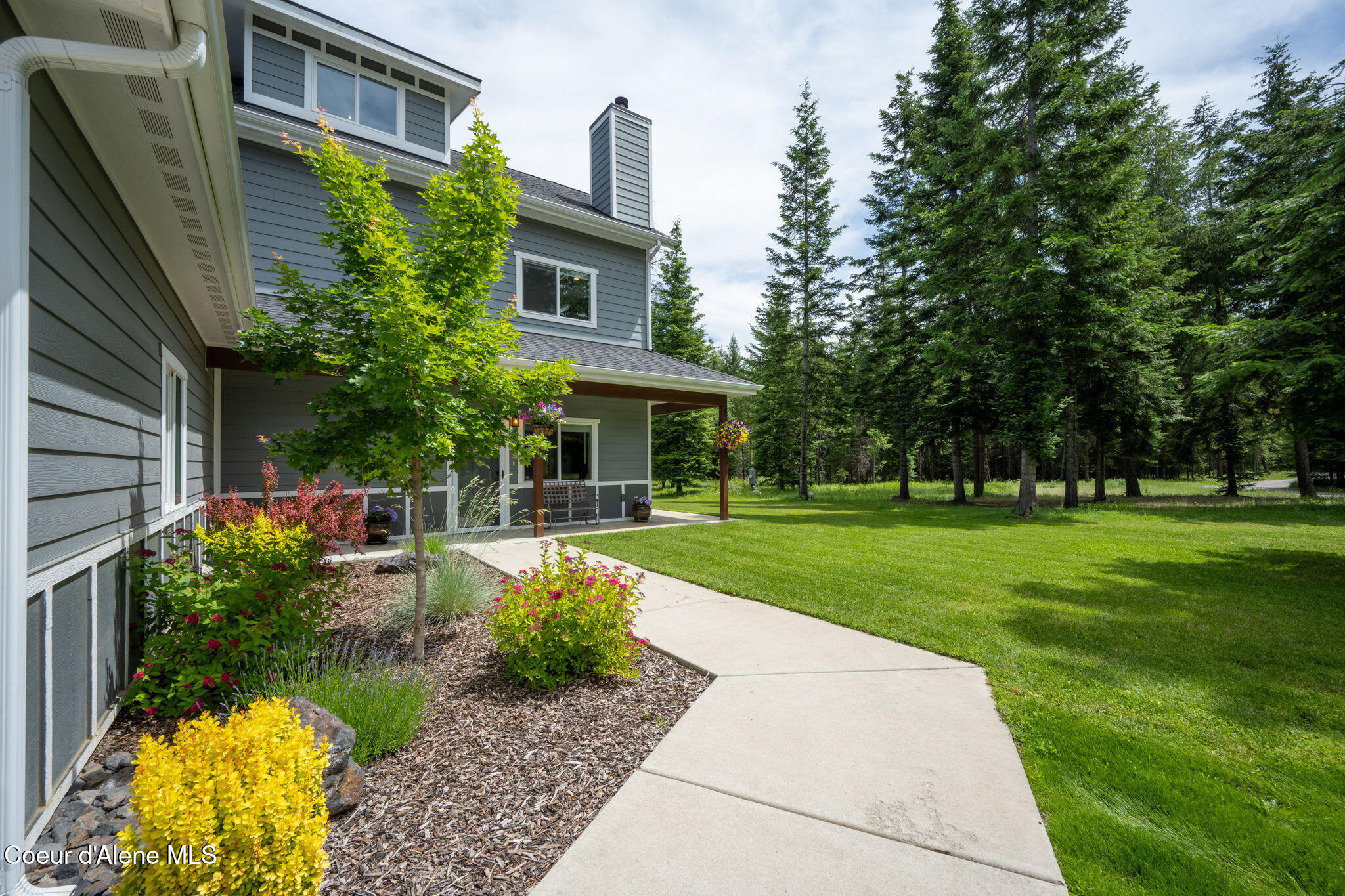 11683 E WHITETAIL DR