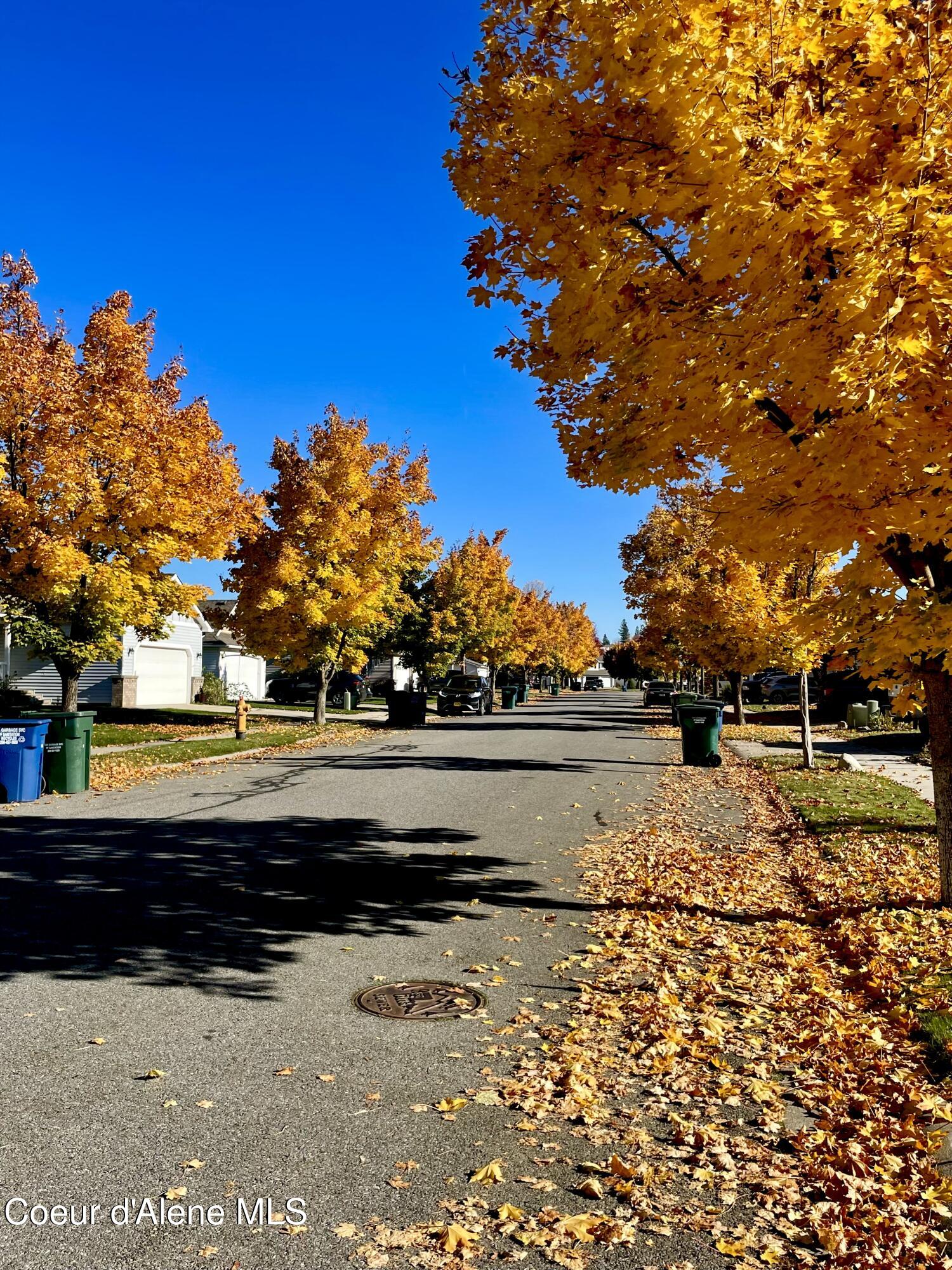 1190 W Palouse DR