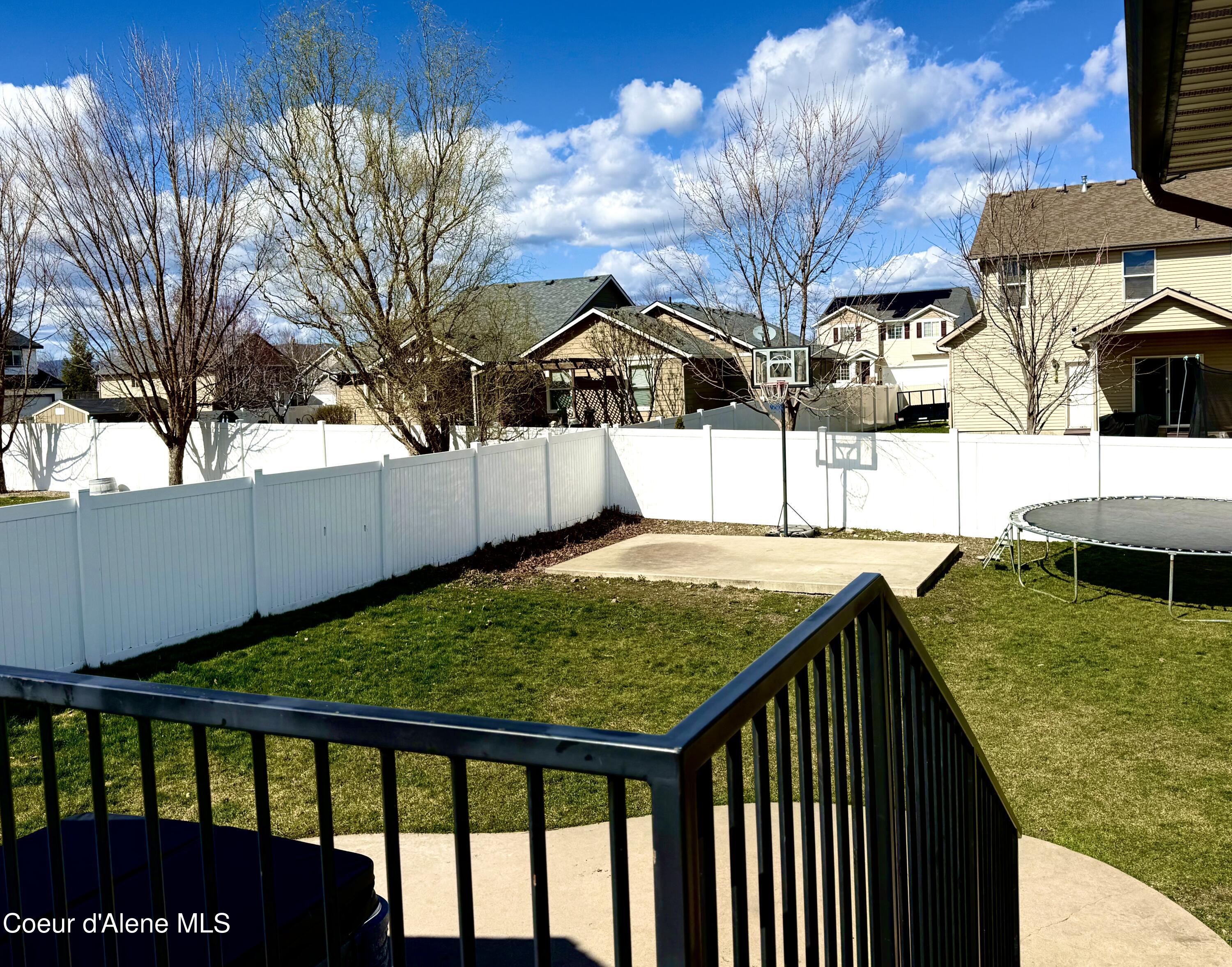 2887 W Cranberry AVE