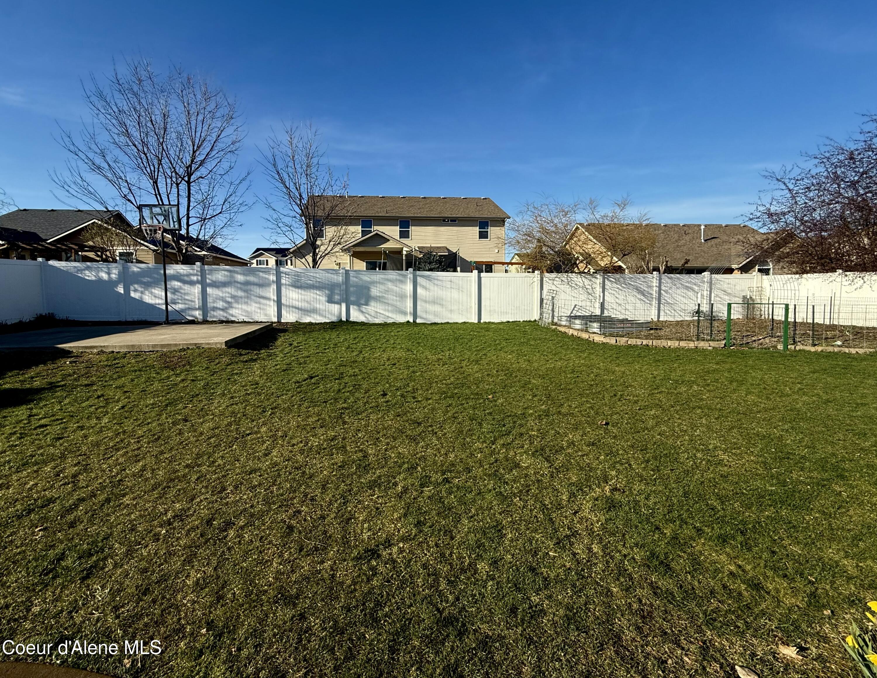 2887 W Cranberry AVE