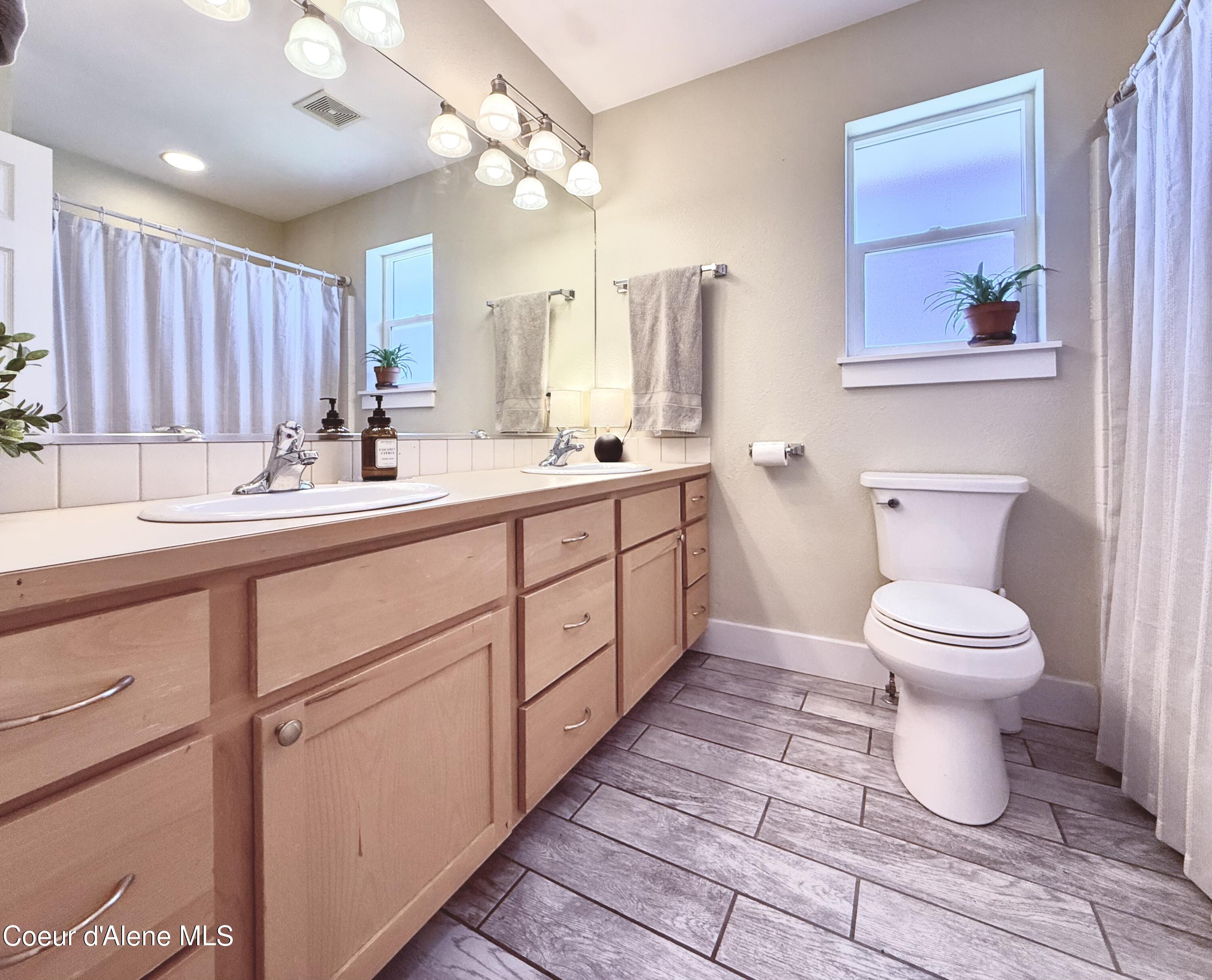 1291 N Center Green LOOP, Coeur d'Alene