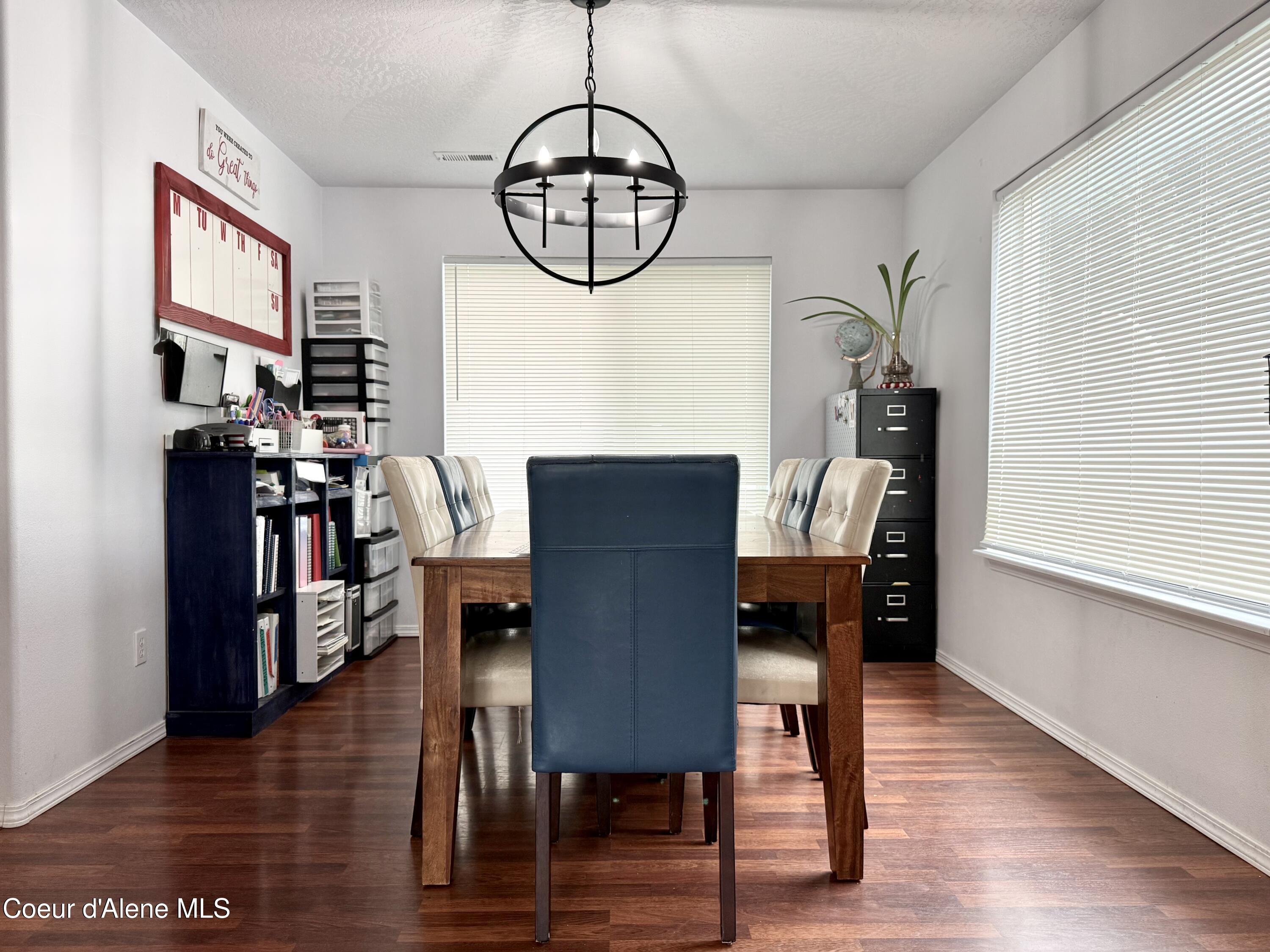2675 W Beth LOOP