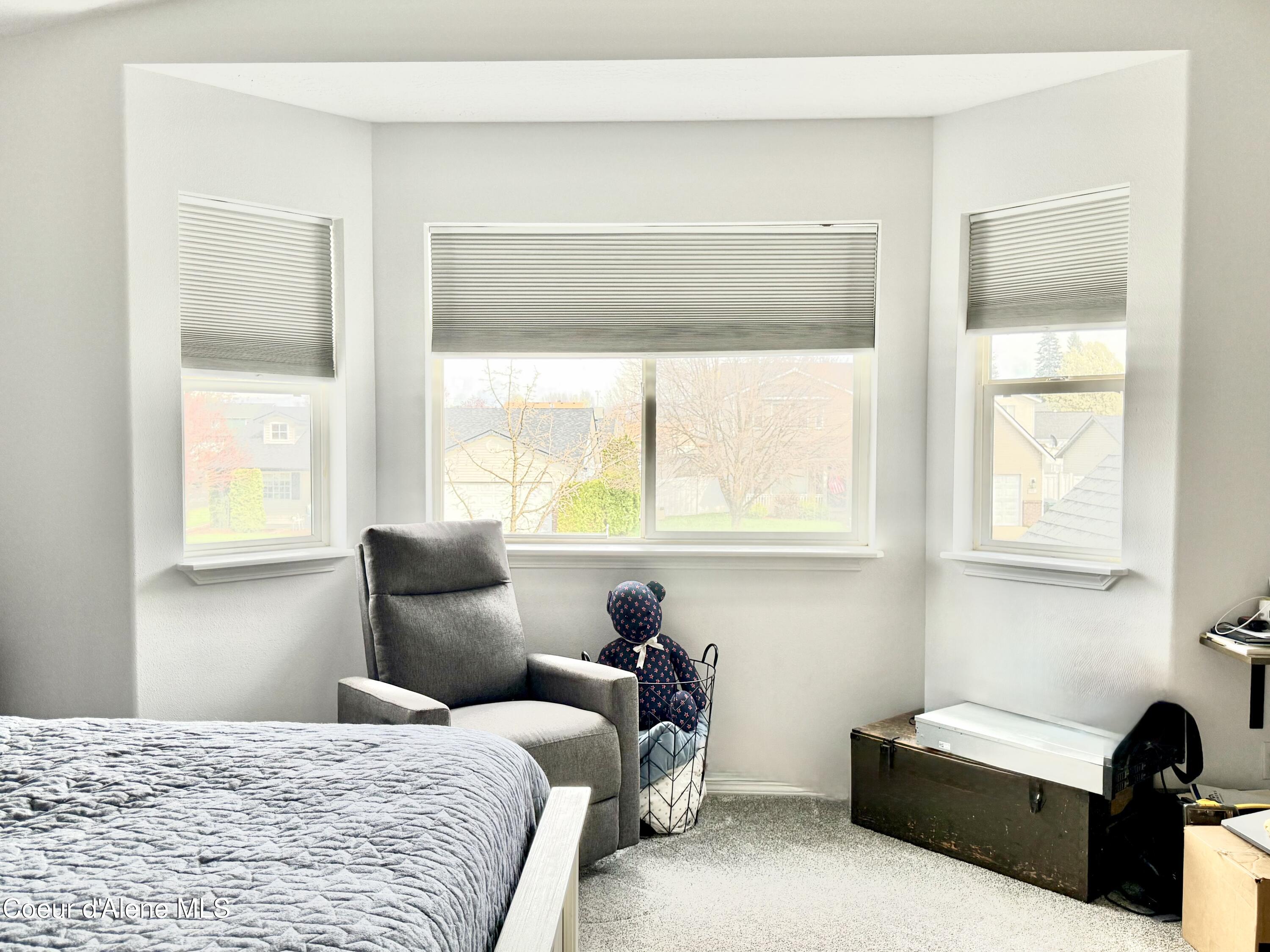 2675 W Beth LOOP