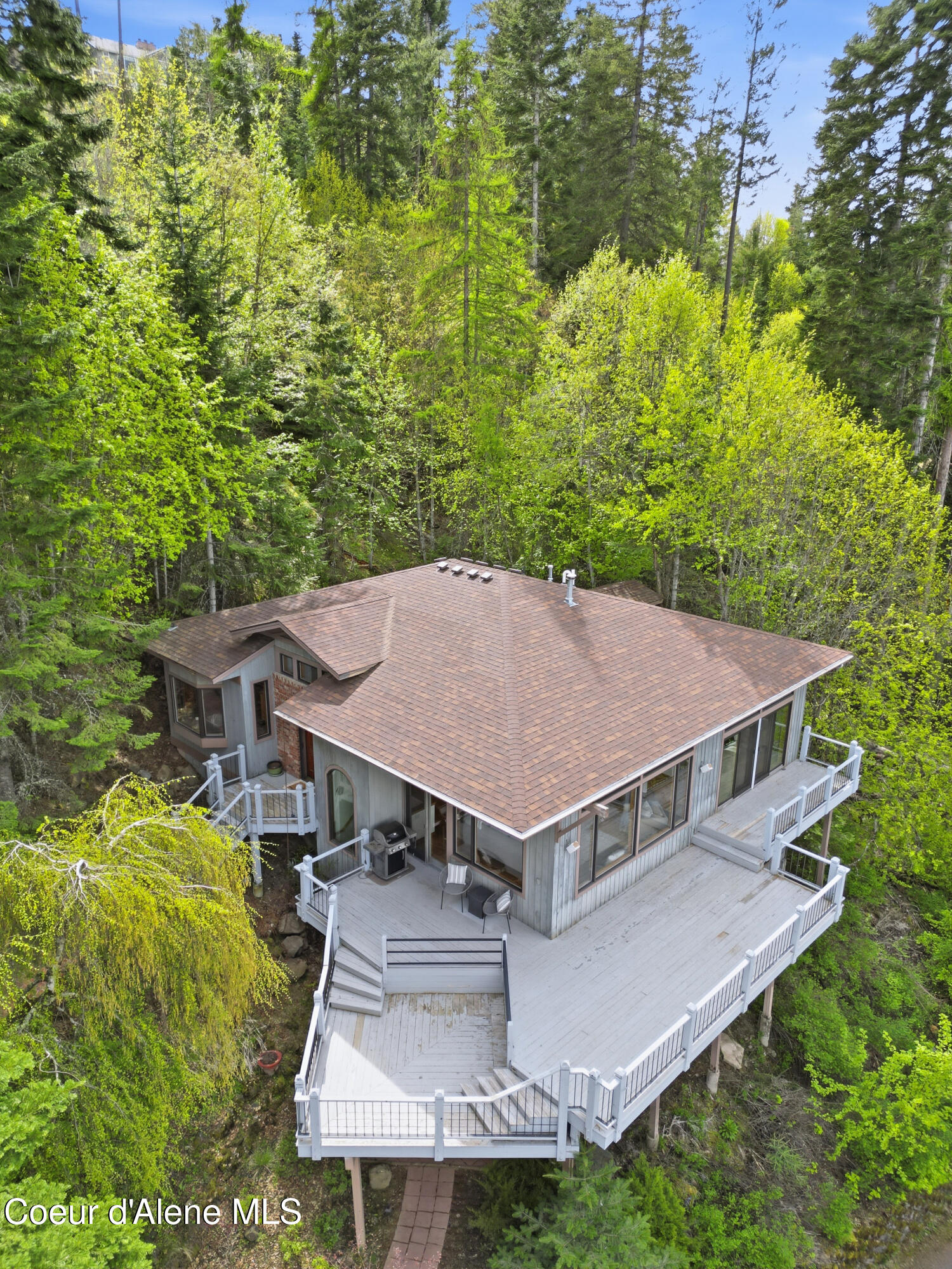 3068 E Upper Hayden Lake RD