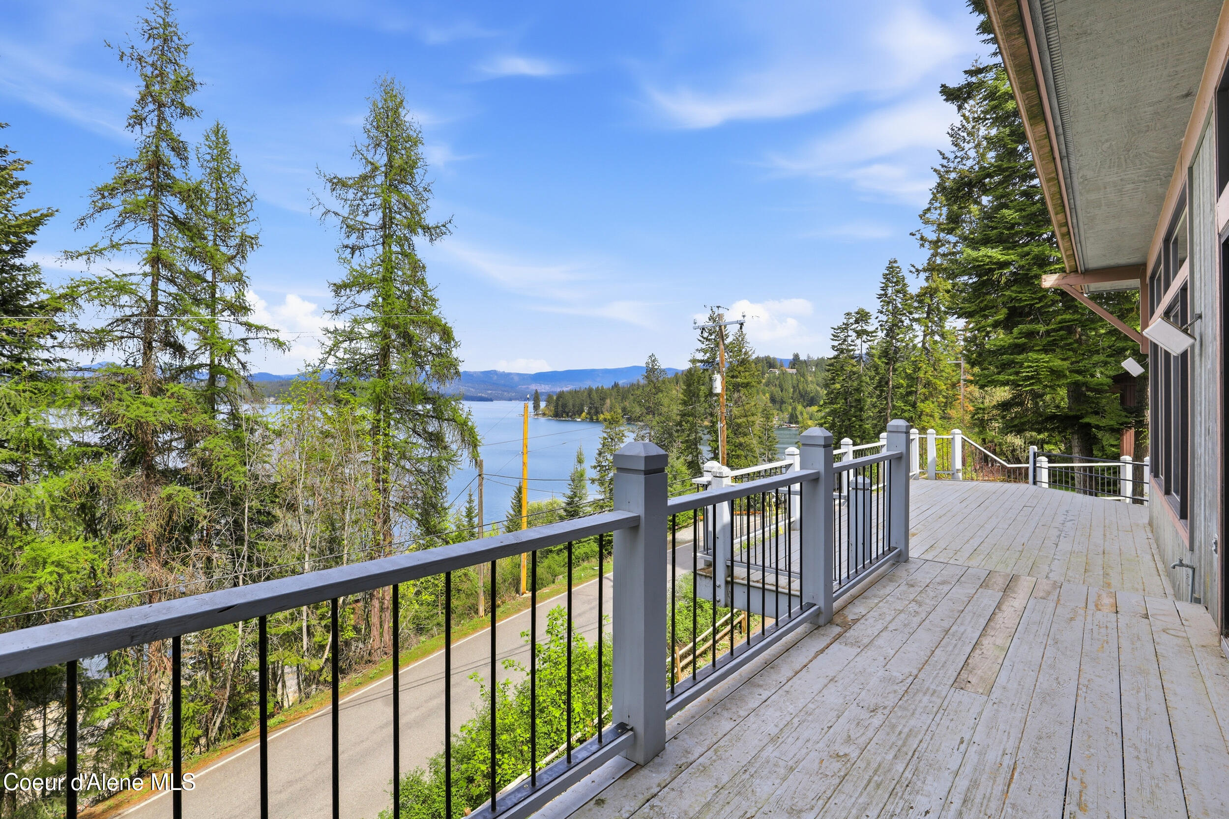 3068 E Upper Hayden Lake RD