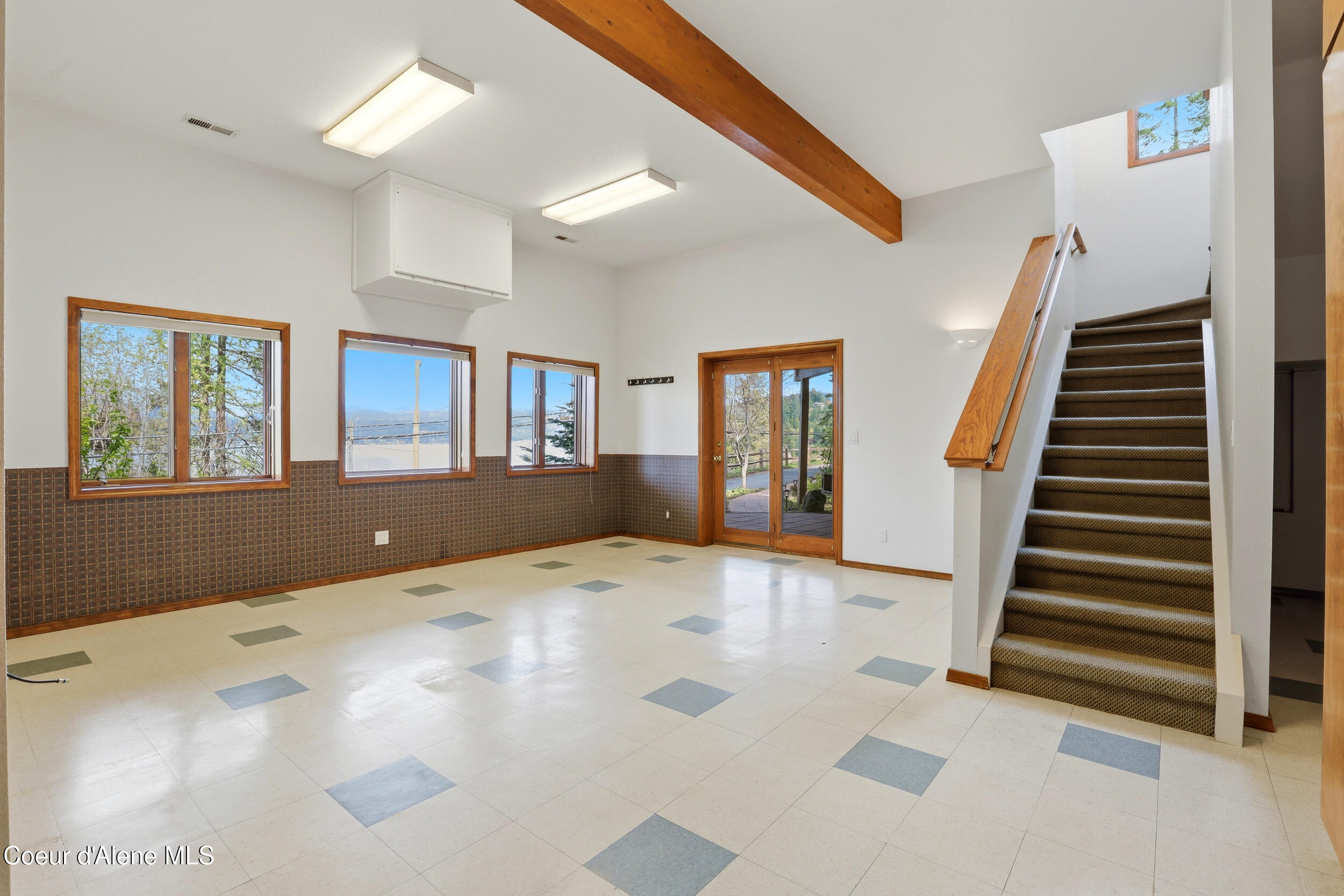 3068 E Upper Hayden Lake RD