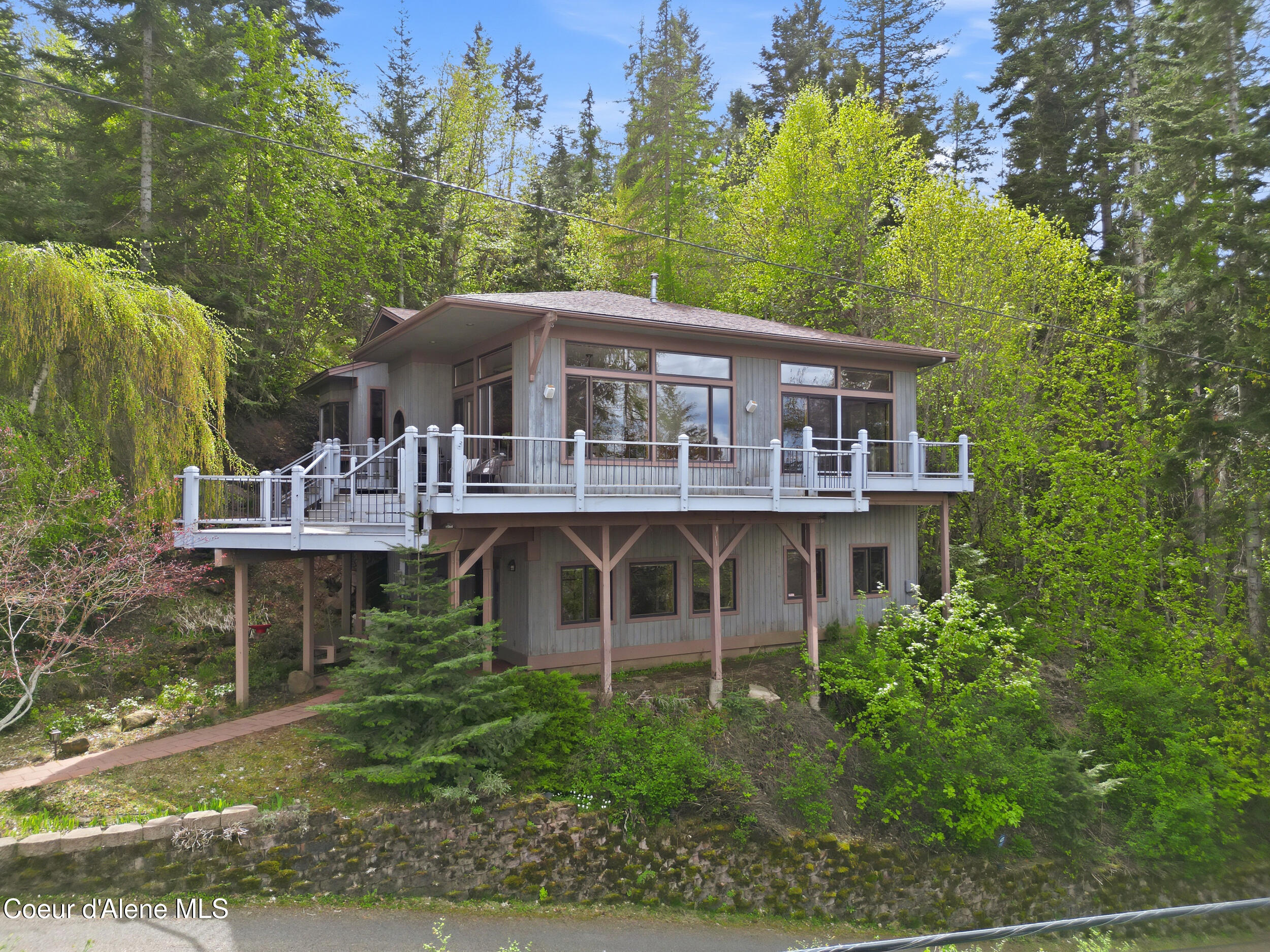 3068 E Upper Hayden Lake RD
