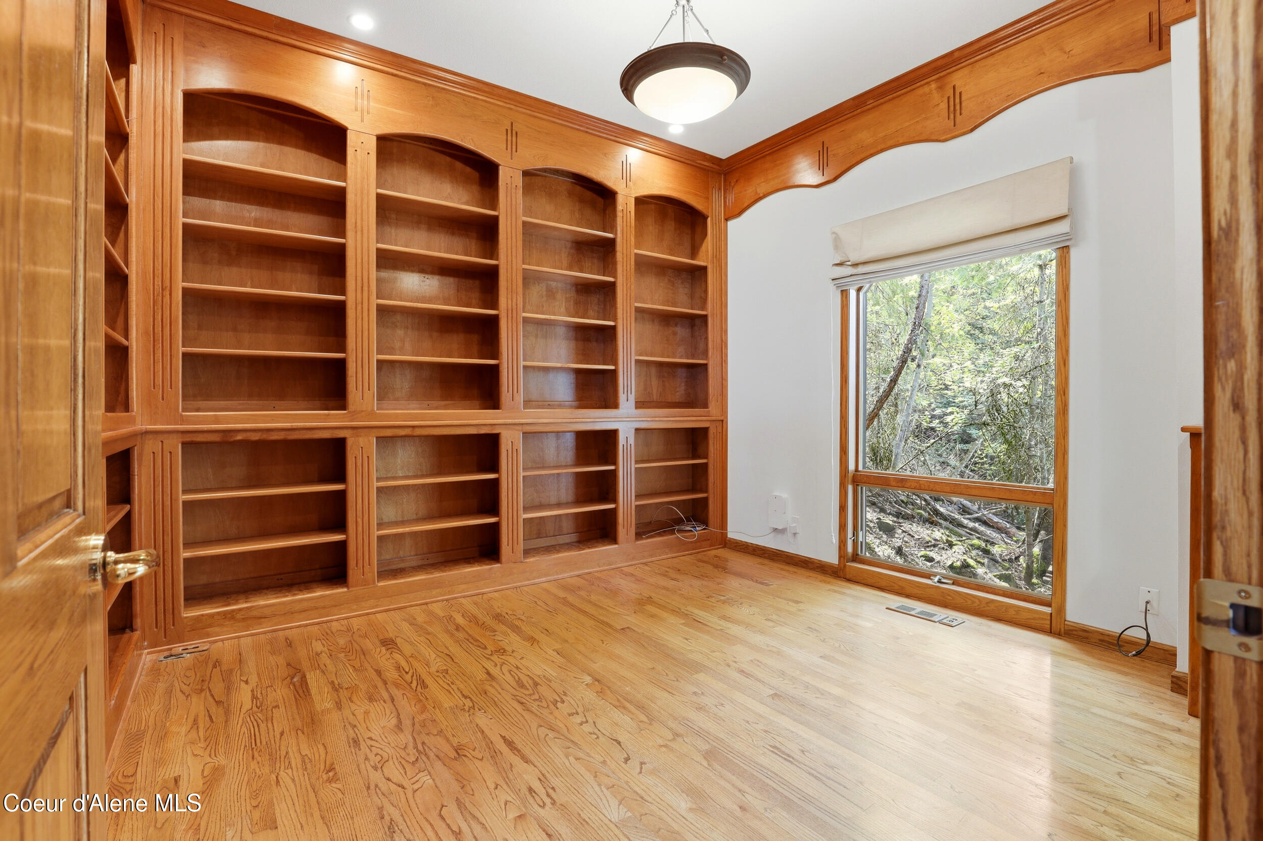 3068 E Upper Hayden Lake RD