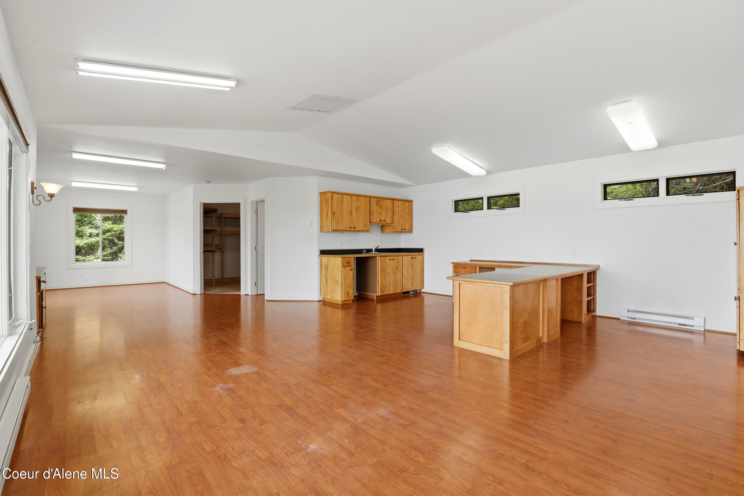 3068 E Upper Hayden Lake RD
