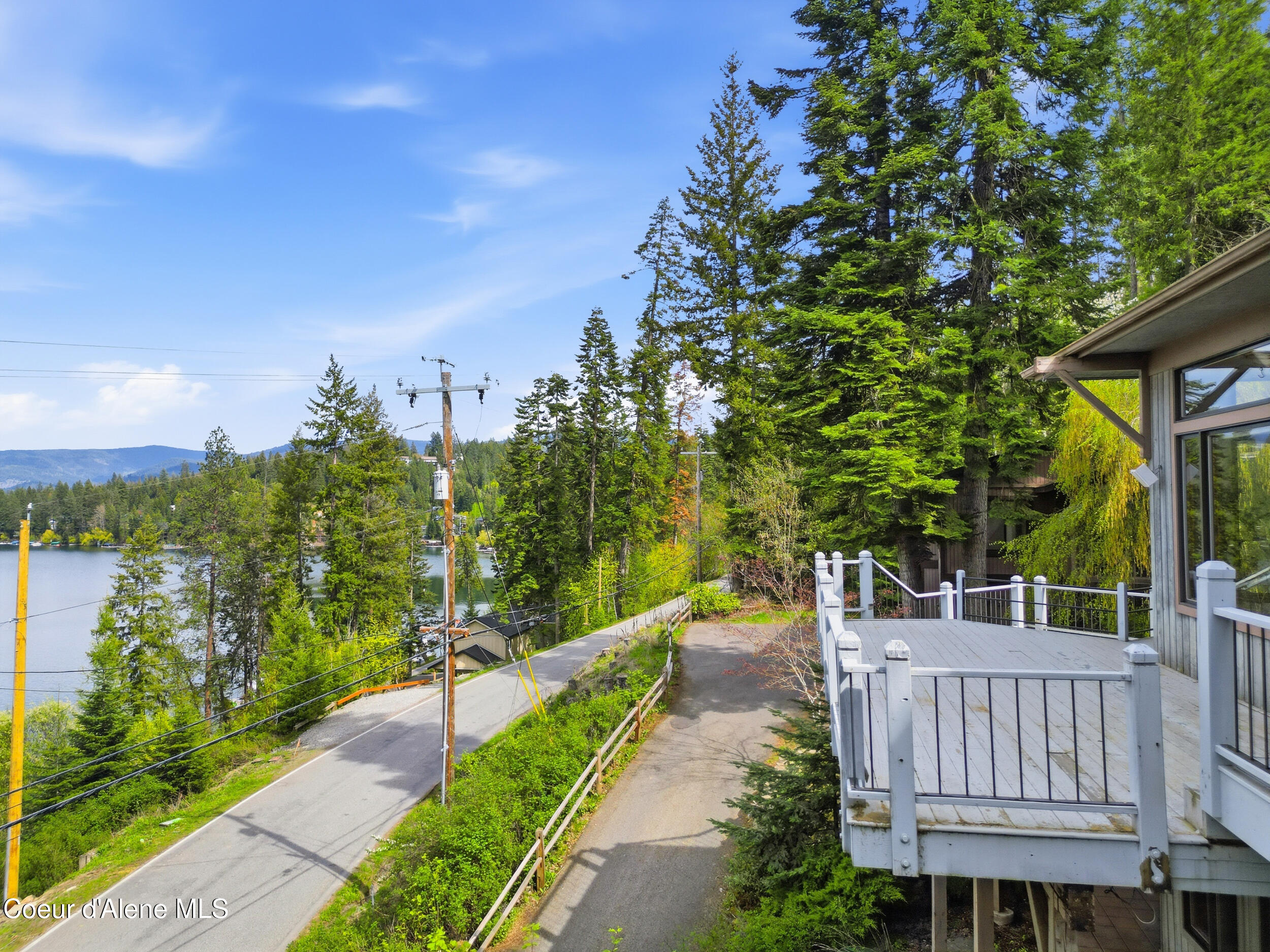 3068 E Upper Hayden Lake RD