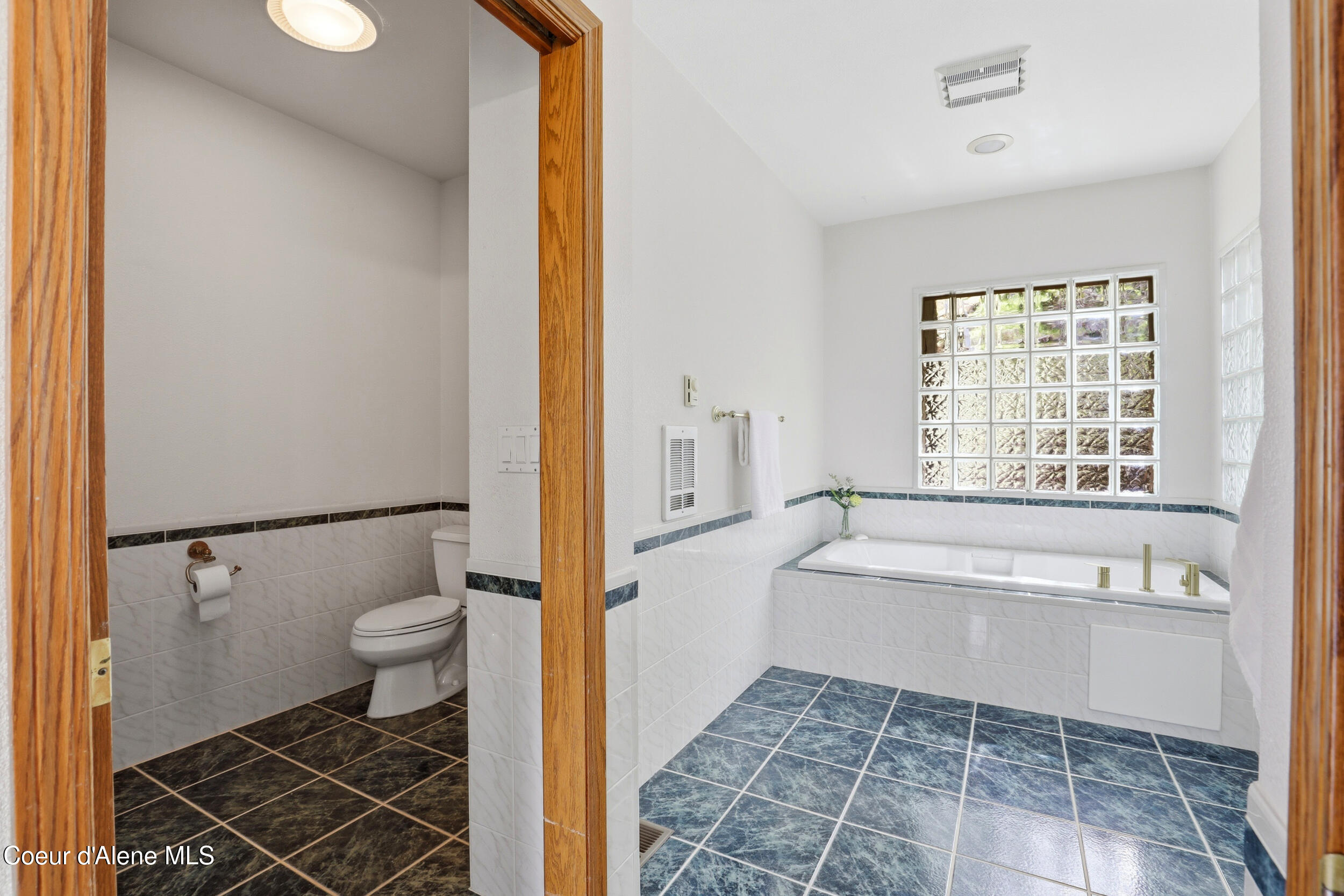 3068 E Upper Hayden Lake RD