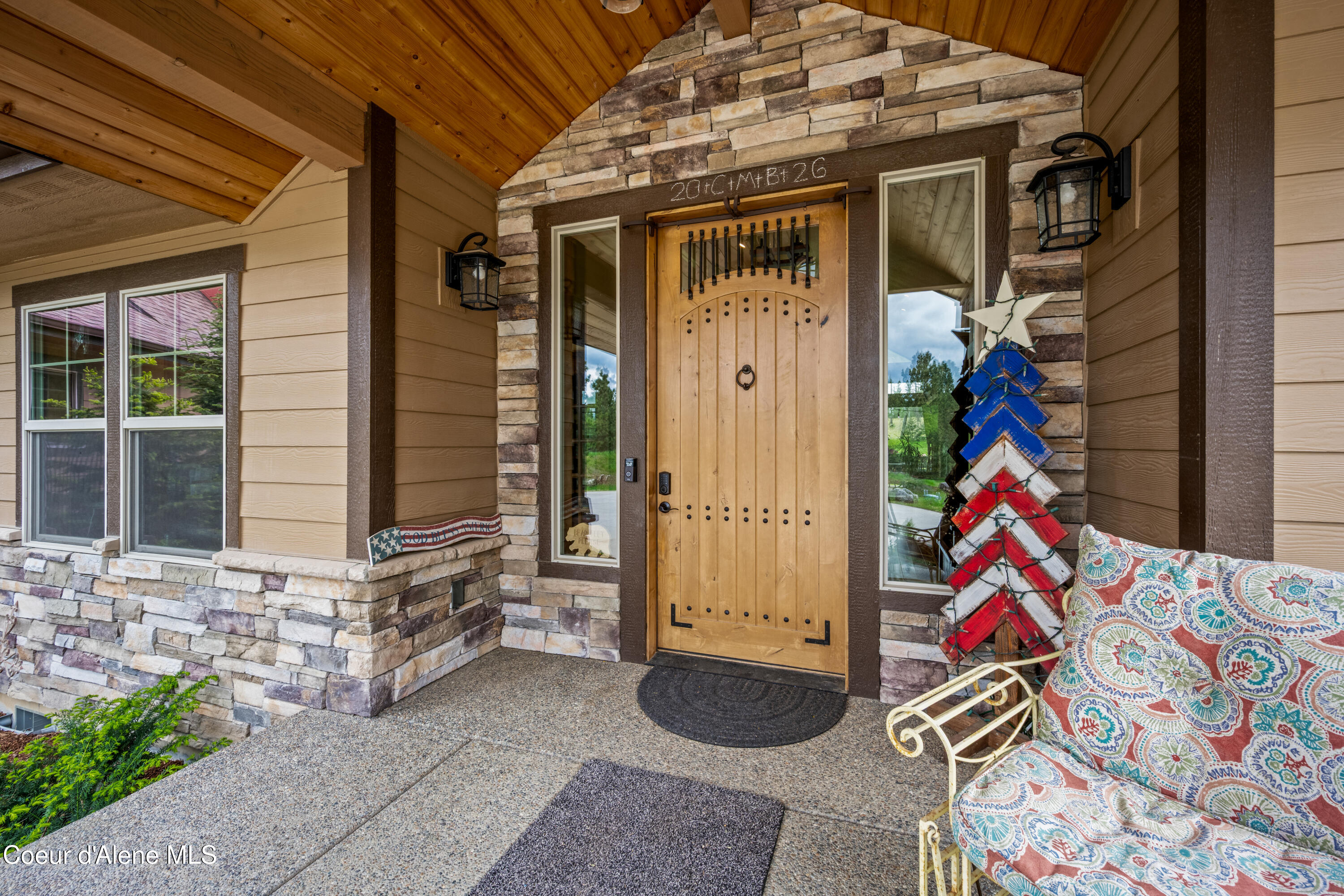 1819 E Misty Meadows CT