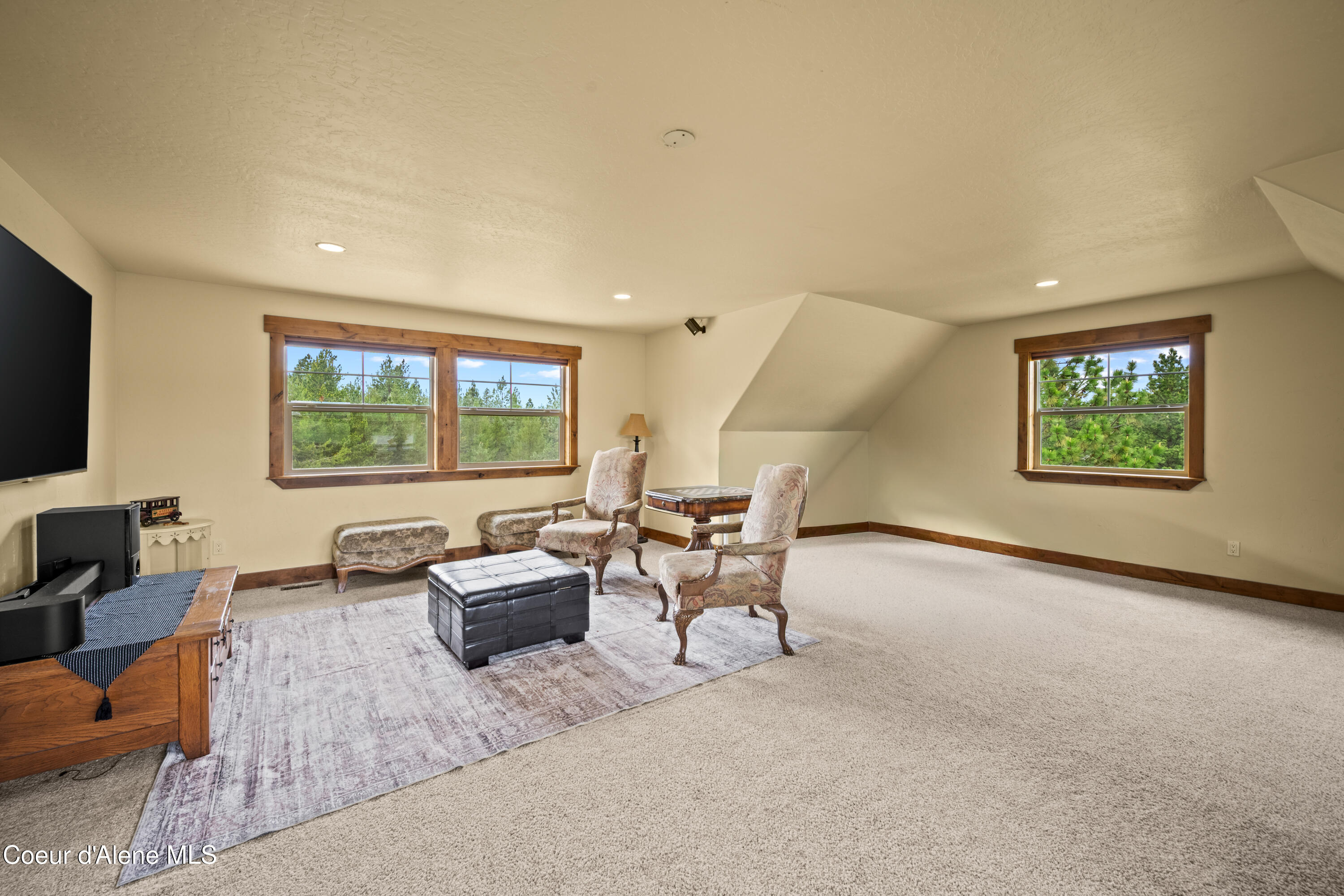 1819 E Misty Meadows CT