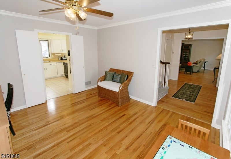 114 Mountain Ave