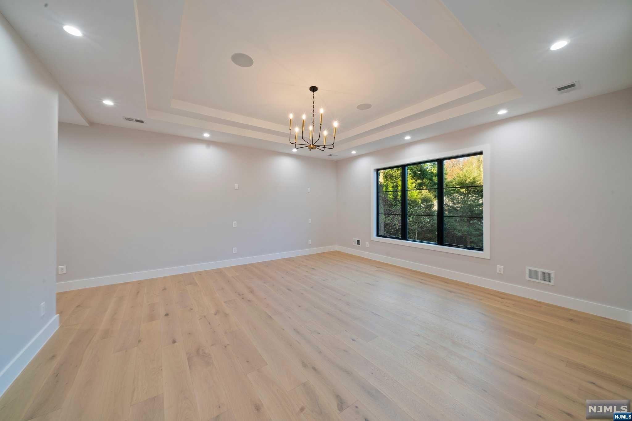 116 Lake Road