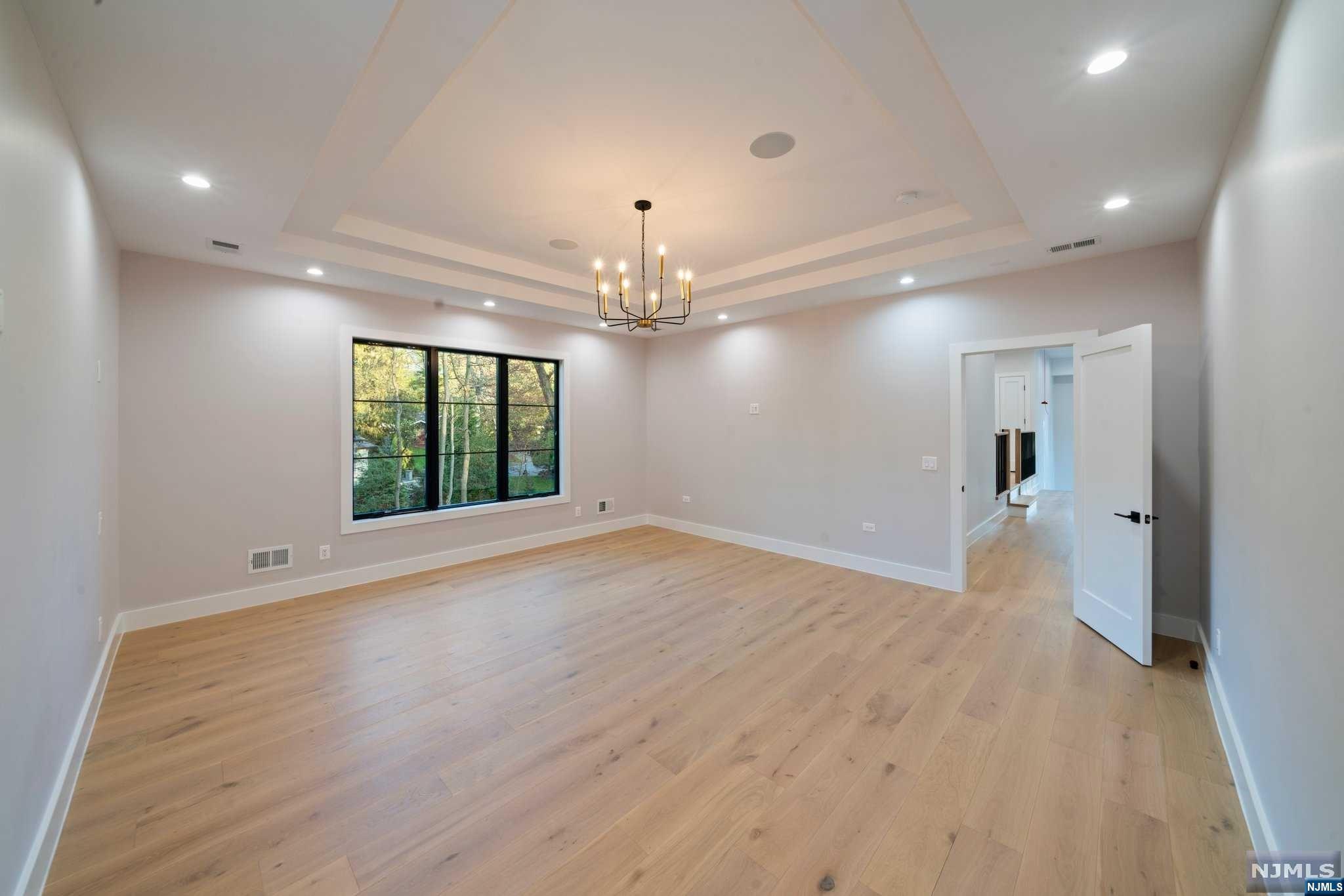 116 Lake Road