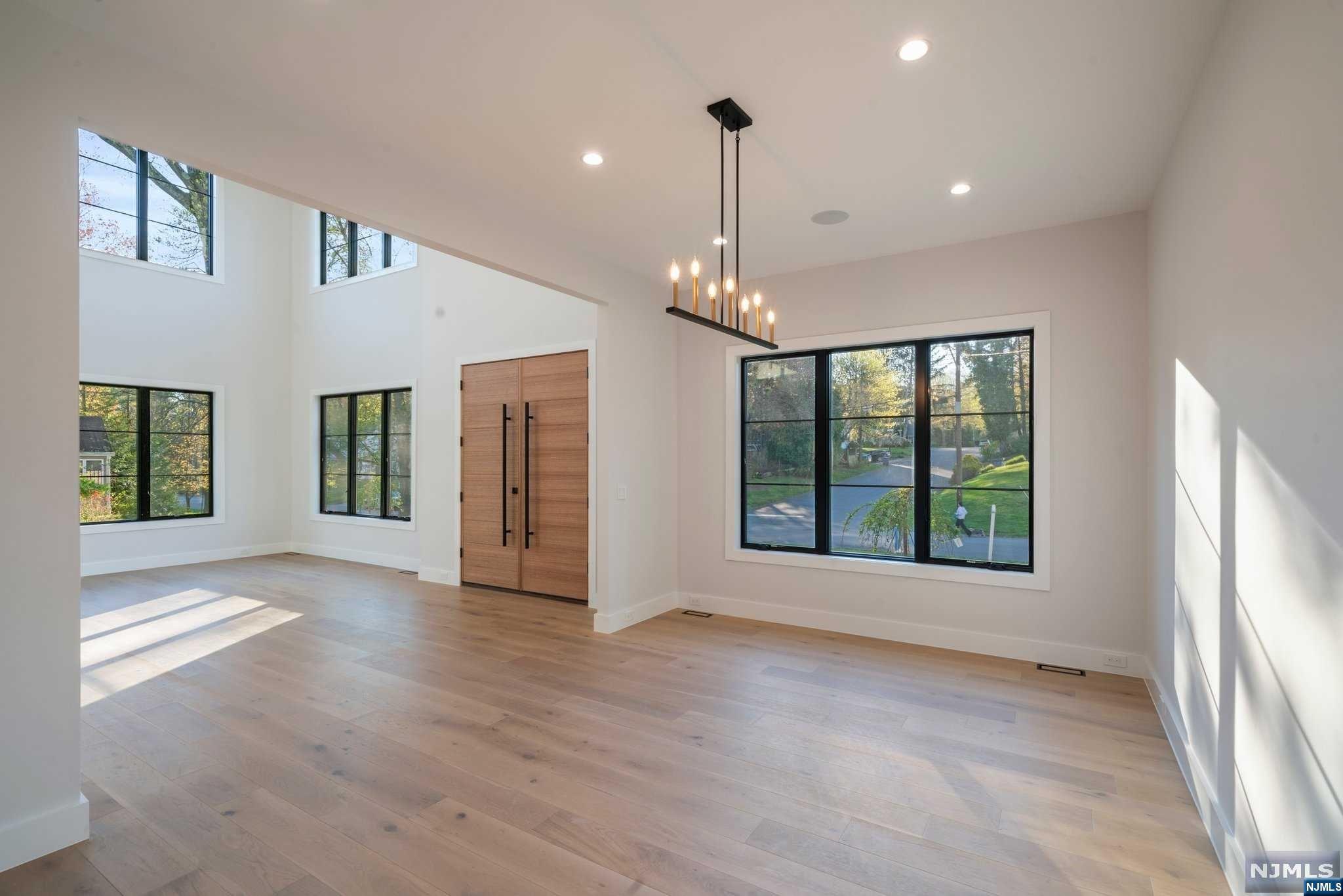 116 Lake Road
