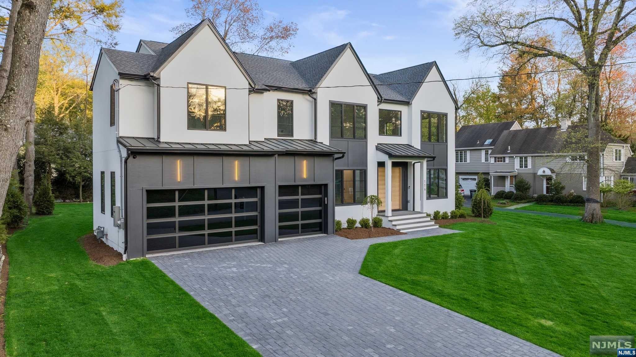 116 Lake Road