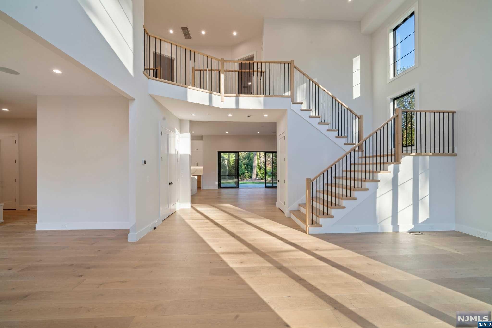 116 Lake Road