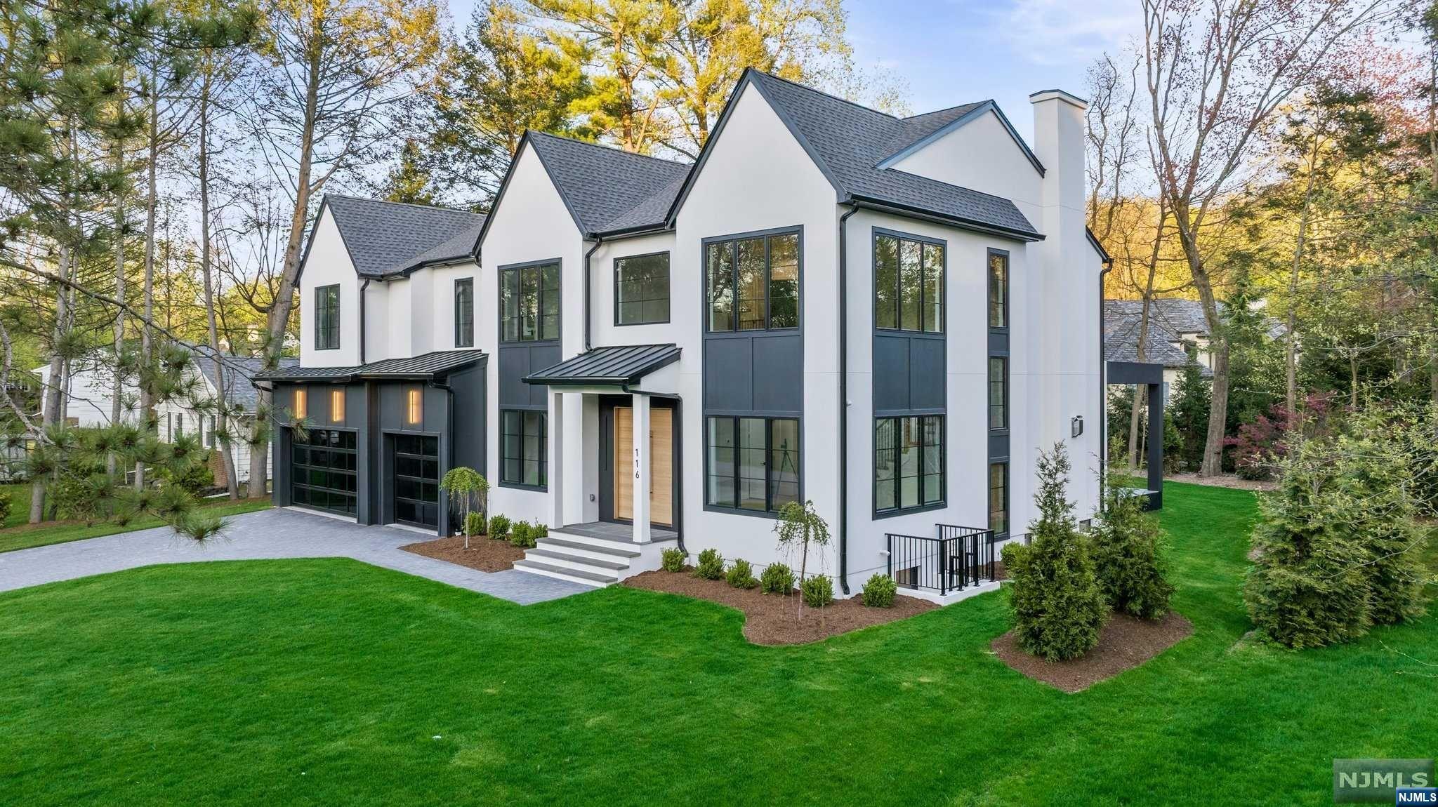 116 Lake Road