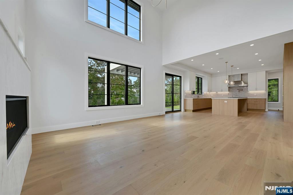32 Highland Avenue