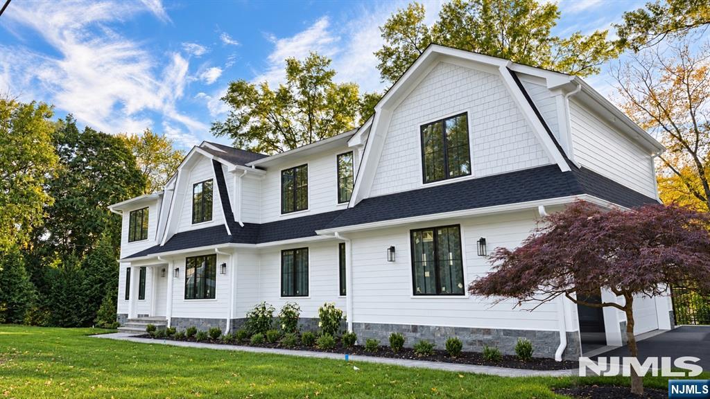 124 Valley Road