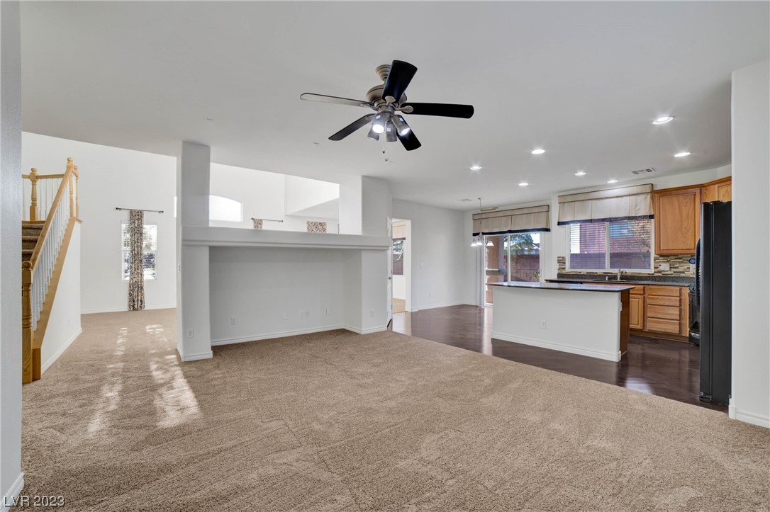 7425 Glorious Sun Drive
