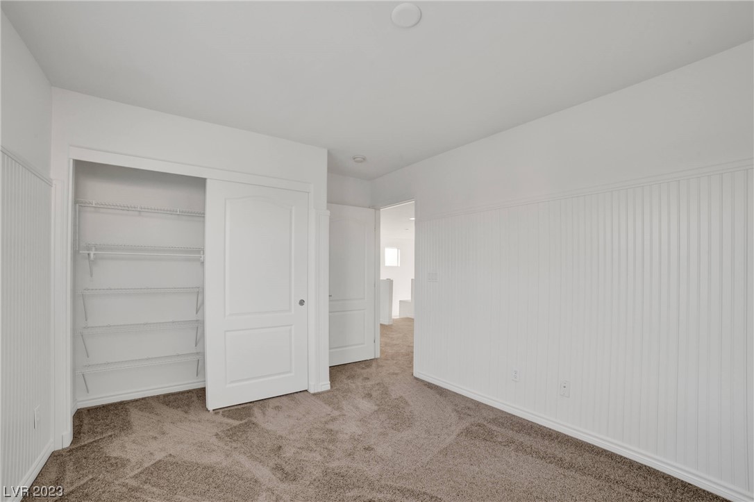 7425 Glorious Sun Drive