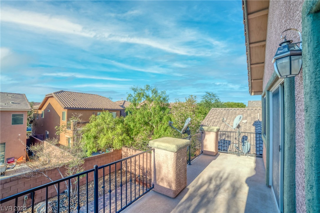 7425 Glorious Sun Drive