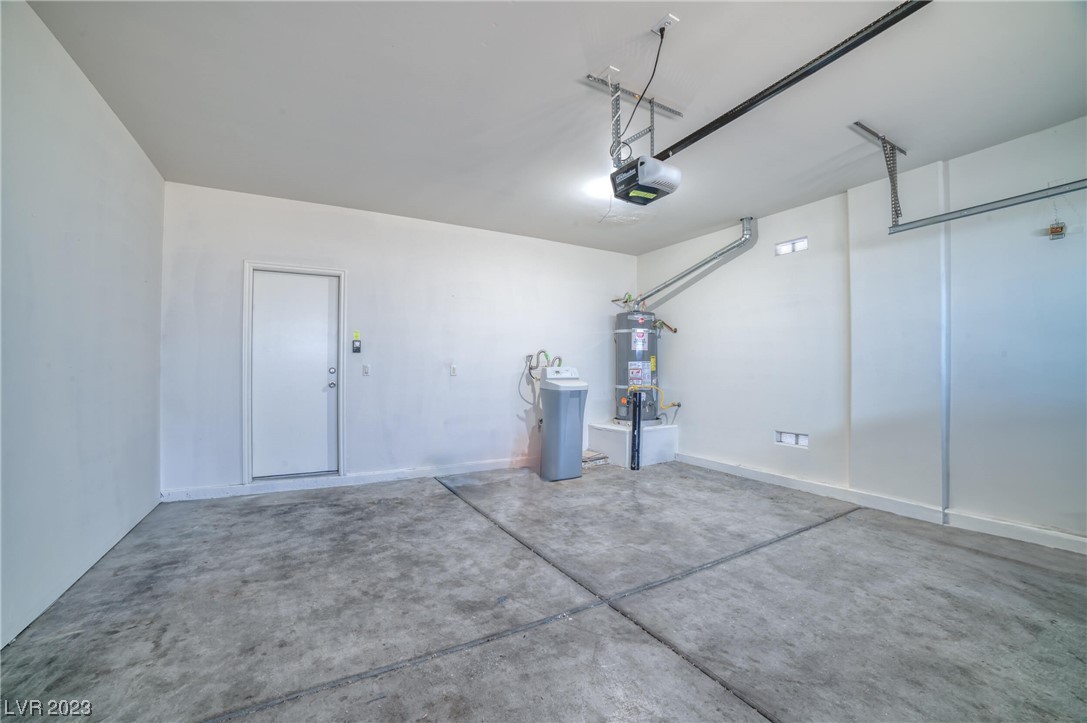 7425 Glorious Sun Drive