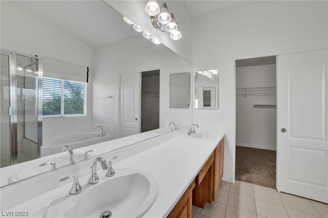 7425 Glorious Sun Drive