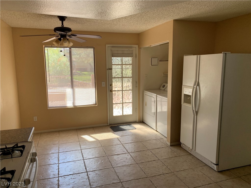 2995 East Sunset Road 130