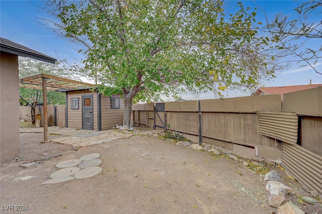 106 Manganese Street
