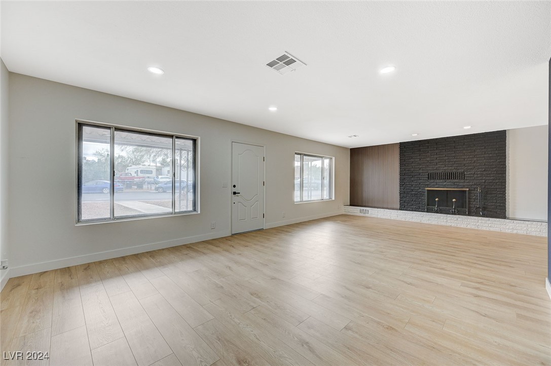 106 Manganese Street