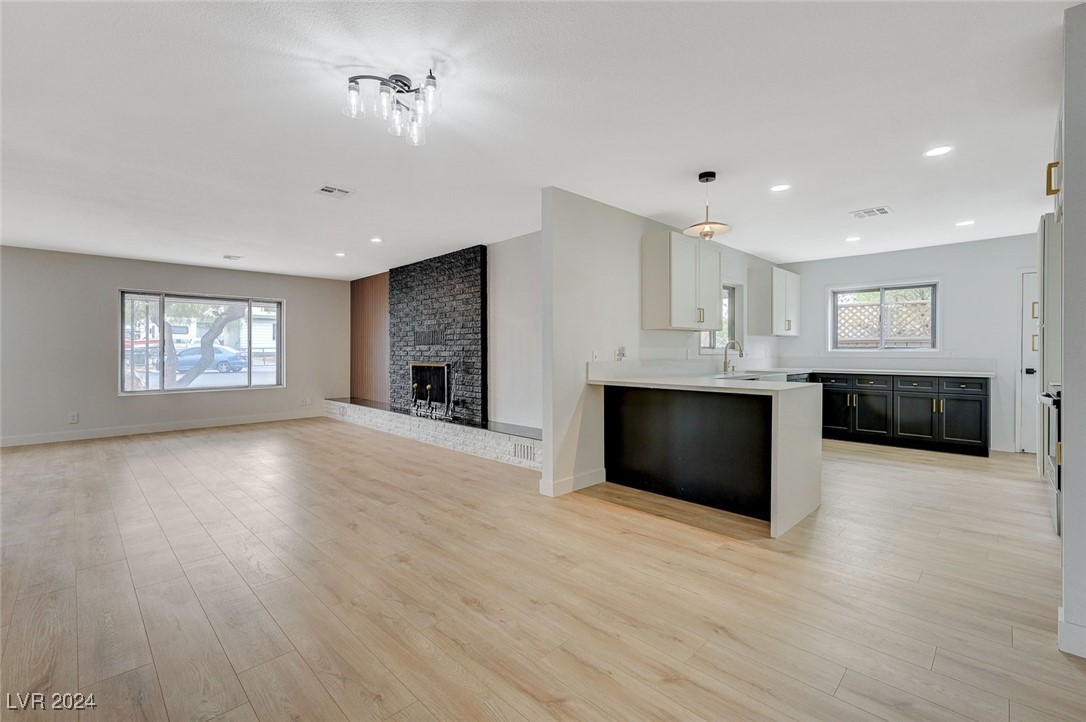 106 Manganese Street
