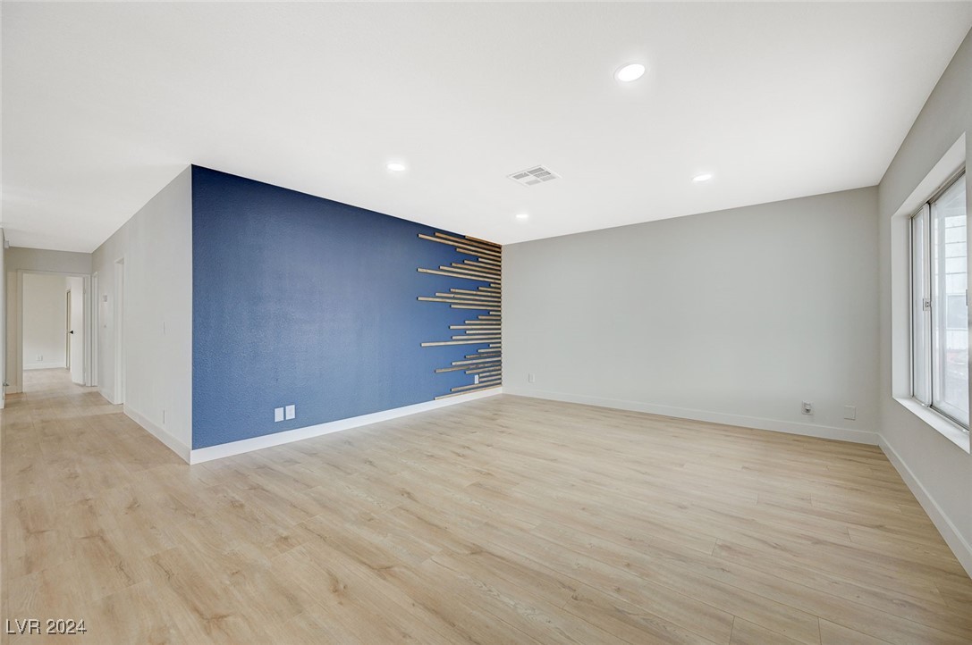 106 Manganese Street