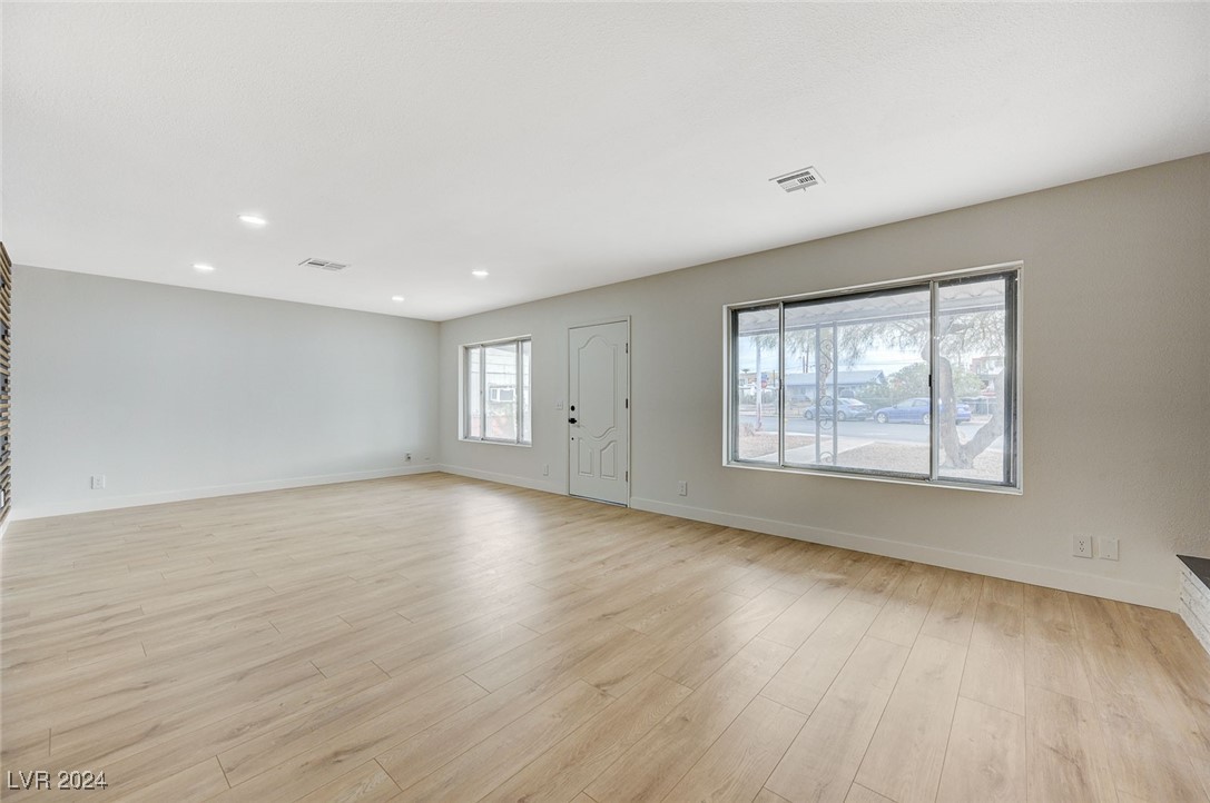 106 Manganese Street