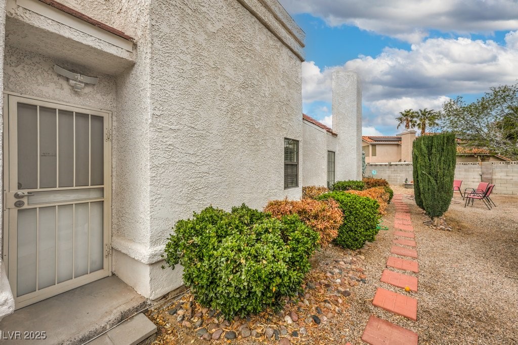 2812 Mirage Road