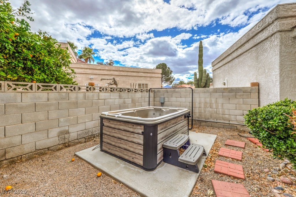 2812 Mirage Road