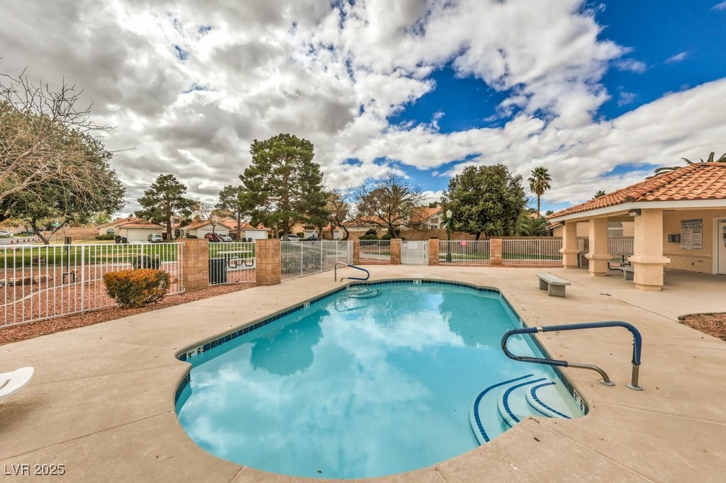 2812 Mirage Road