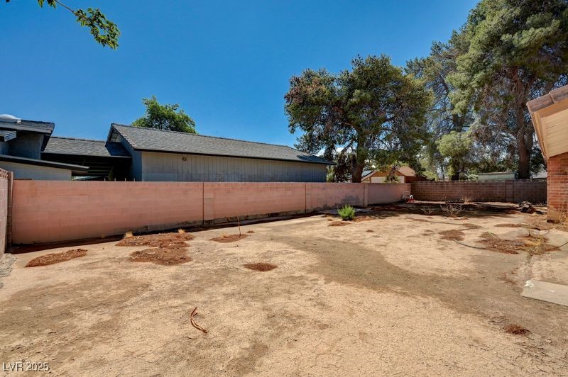 5274 Somerset Drive