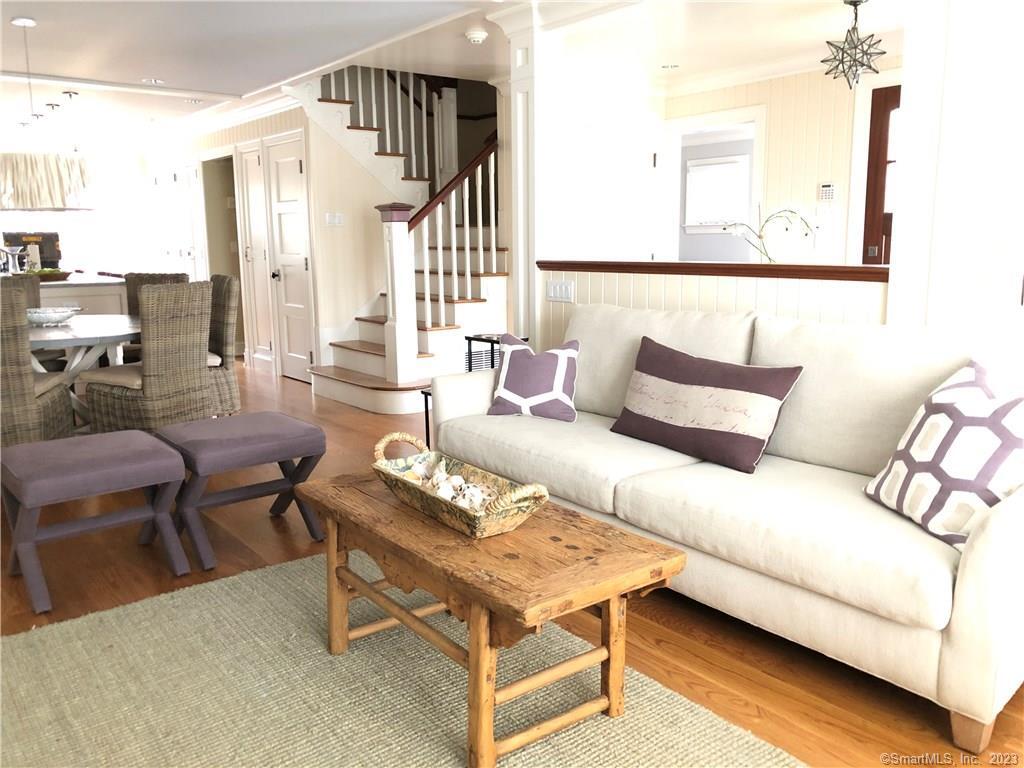 12 Danbury Avenue