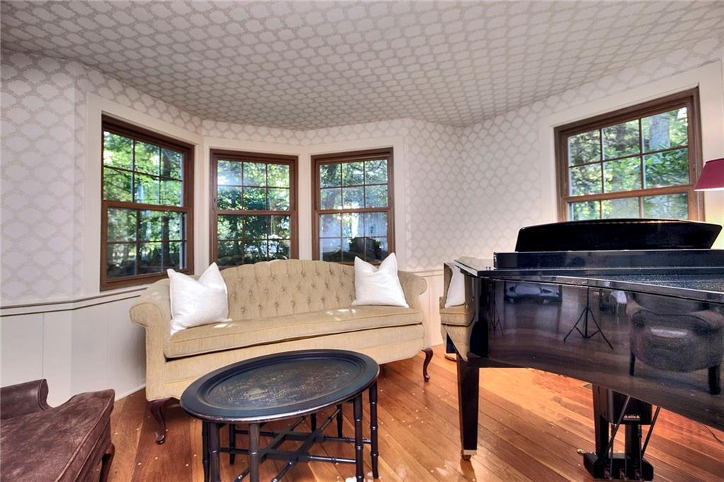 25 Stoneboat Road