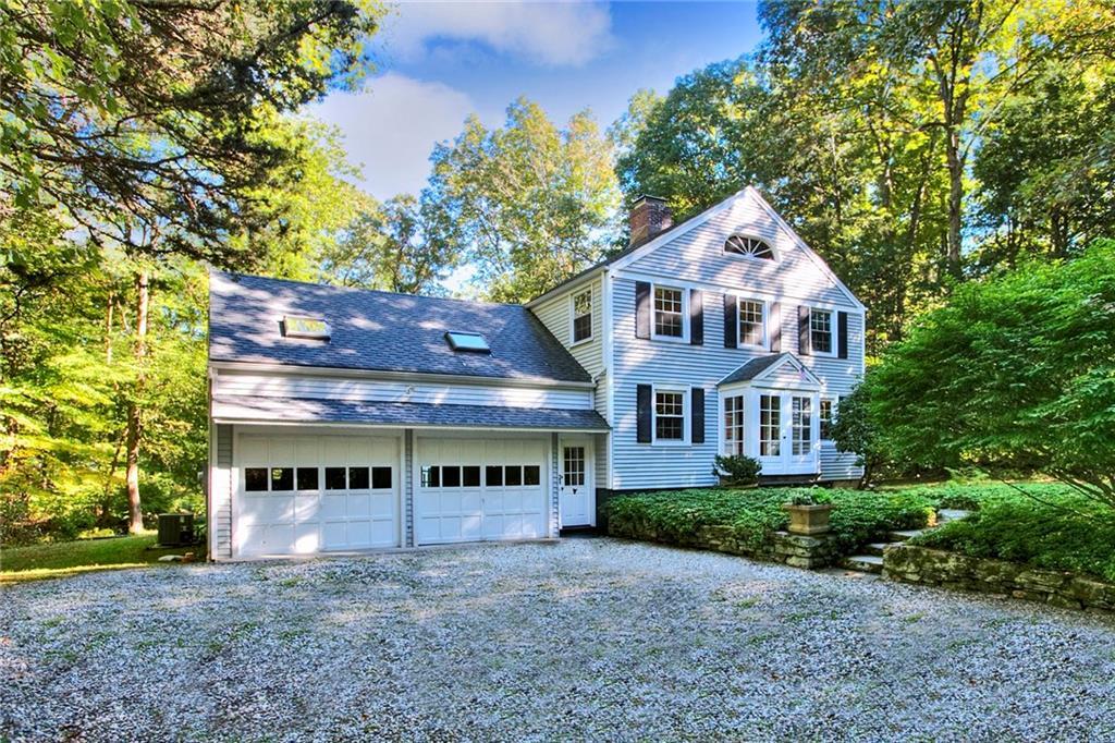 25 Stoneboat Road